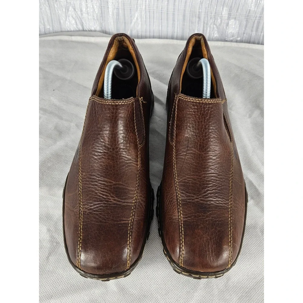 Born Men's 10.5 / 44.5 Winfield Moc-Toe Brown Leather Slip On Loafers Shoes